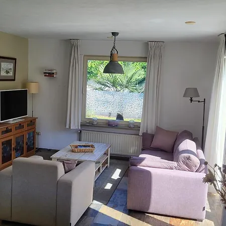 Prachtige Vakantiewoning 'la Bienvenue' In Venlo, Limburg Дом отдыха Венло